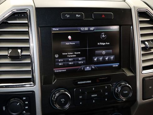 Used 2015 Ford F150 Lariat image 17