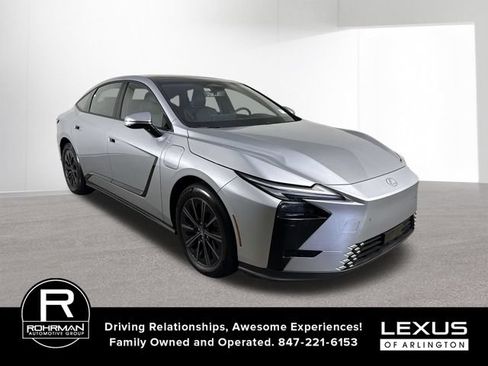 Certified 2026 Lexus ES 350e w/ Convenience Package FWD image 3