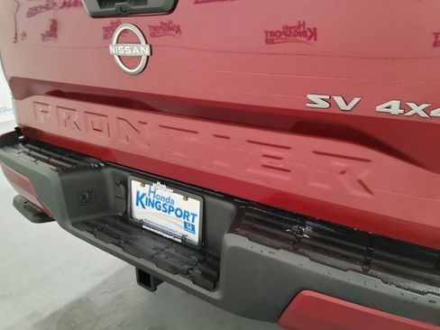 Used 2023 Nissan Frontier SV w/ Tow Package image 46