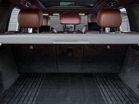 Used 2023 Land Rover Range Rover Autobiography image 36