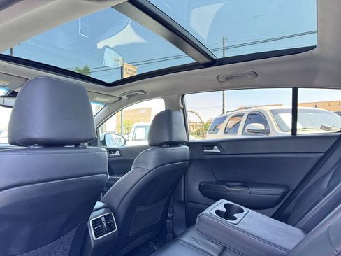 Used 2017 Kia Sportage EX w/ EX Premium Package FWD image 28