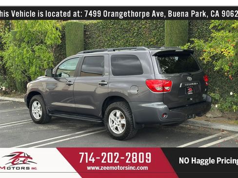 Used 2015 Toyota Sequoia SR5 w/ Premium Package AWD/4WD image 8