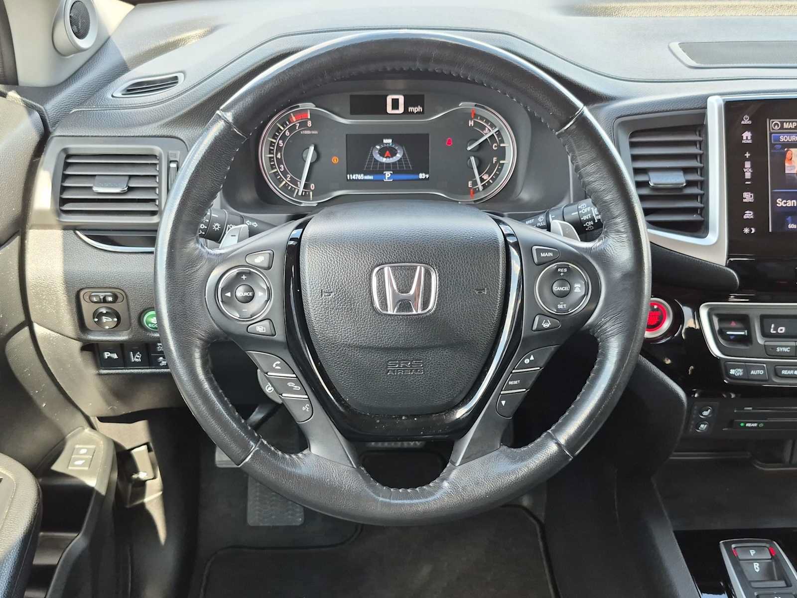 Used 2017 Honda Pilot Elite image 22