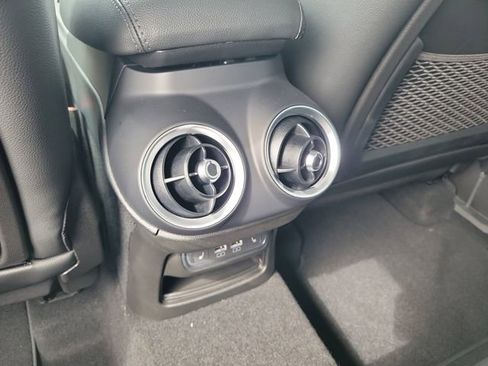 New 2025 Alfa Romeo Stelvio Sprint AWD/4WD image 10