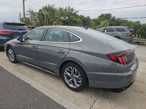 Used 2020 Hyundai Sonata SEL w/ Convenience Package FWD image 2