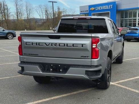 Used 2024 Chevrolet Silverado 1500 RST w/ Dark Appearance Package AWD/4WD image 7