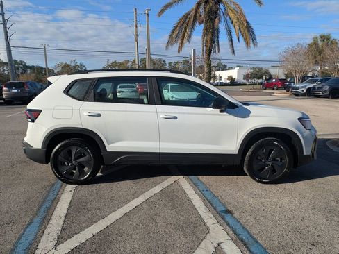 New 2026 Volkswagen Taos S FWD image 7