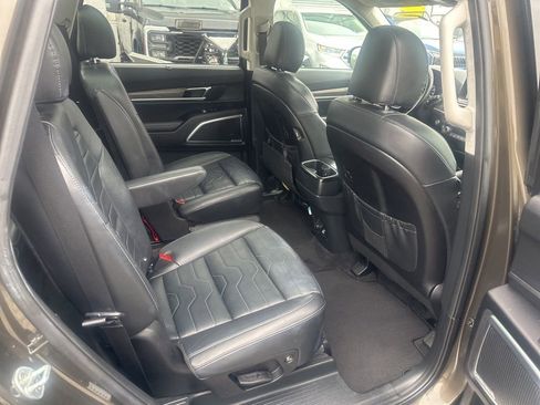 Used 2021 Kia Telluride SX w/ SX Prestige Package AWD/4WD image 37