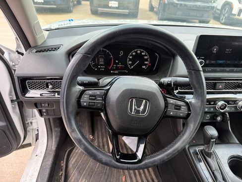 Used 2023 Honda Civic EX image 19