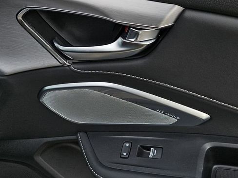 Used 2023 Acura RDX Technology Package image 32