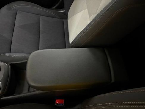 Used 2024 Chevrolet Trax RS w/ Driver Confidence Package FWD image 57