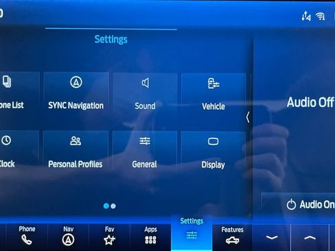 Used 2022 Ford F150 Lariat w/ Max Trailer Tow Package AWD/4WD image 37