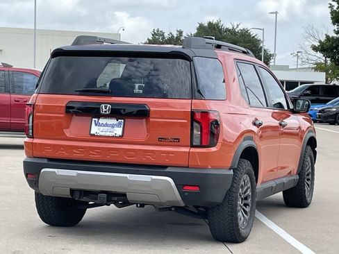 Used 2026 Honda Passport TrailSport image 4