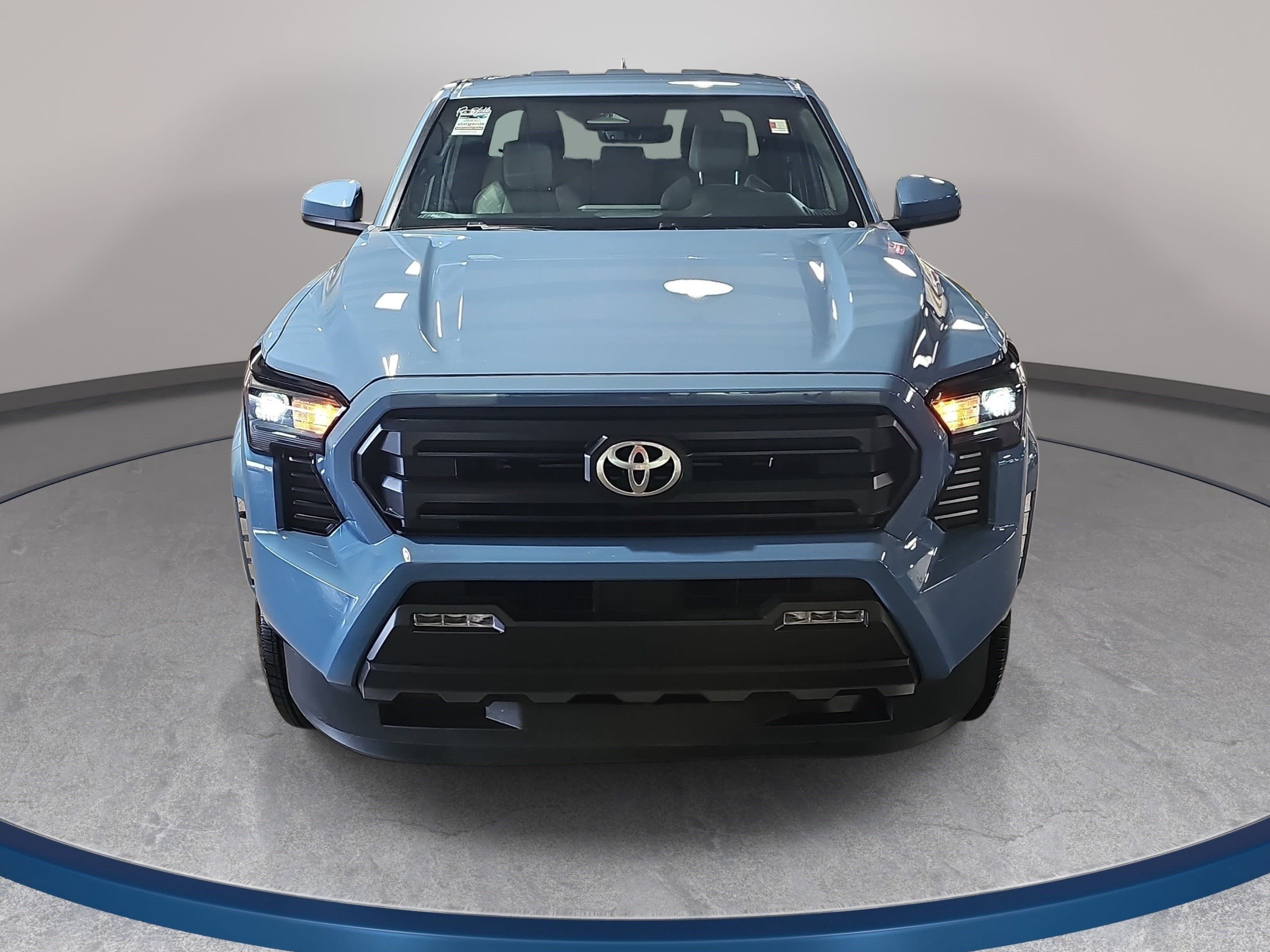 Used 2026 Toyota Tacoma SR5 RWD image 2