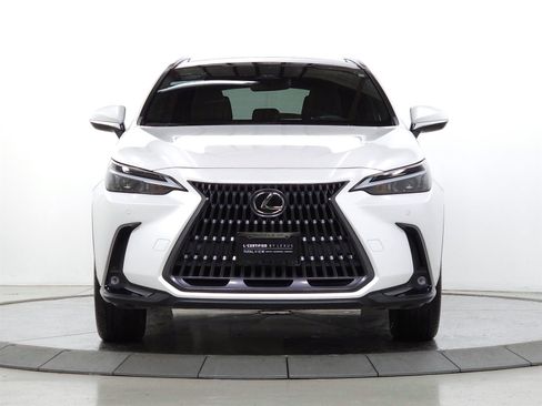 Certified 2022 Lexus NX 350h Luxury image 2
