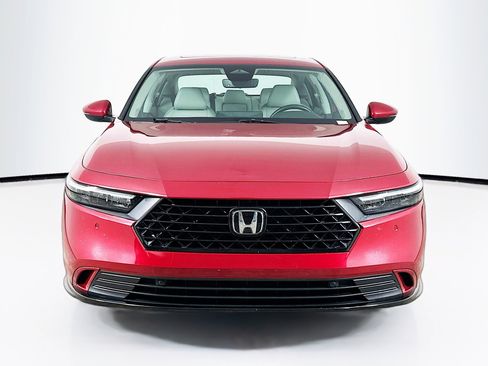 Used 2024 Honda Accord EX-L image 2