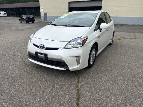 Used 2012 Toyota Prius Prime Plug-In Hybrid image 2
