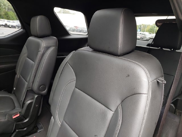 Used 2023 Chevrolet Traverse LT w/ LT Premium Package AWD/4WD image 17