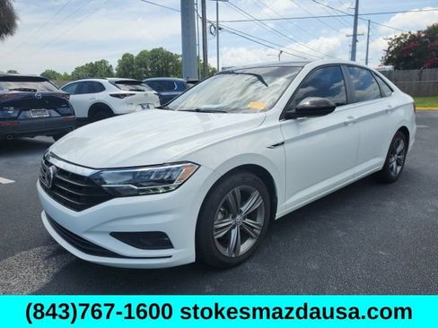 Used 2020 Volkswagen Jetta R-Line FWD image 12
