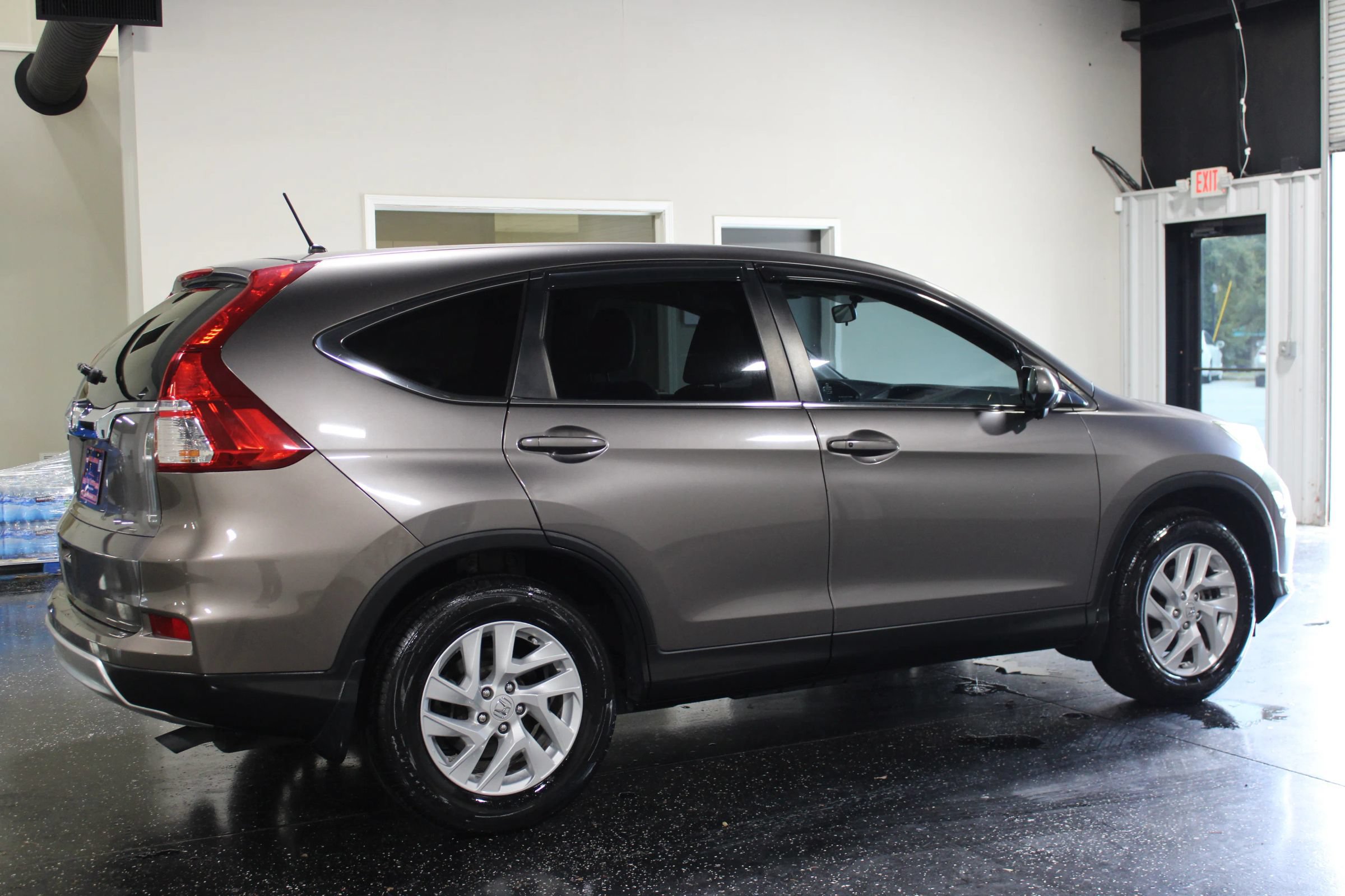 Used 2015 Honda CR-V EX image 3