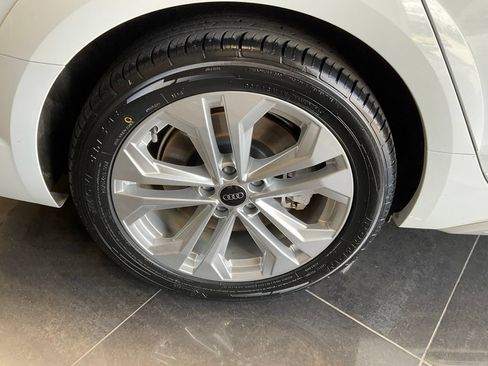 Used 2023 Audi A4 2.0T allroad Premium Plus AWD/4WD image 7