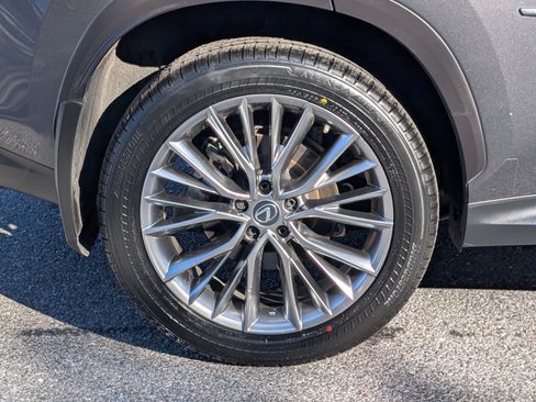 Certified 2022 Lexus NX 350h AWD image 10