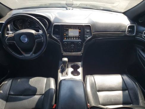 Used 2017 Jeep Grand Cherokee Overland AWD/4WD image 16