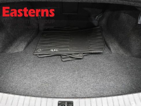 Used 2019 INFINITI Q50 Signature Edition image 9