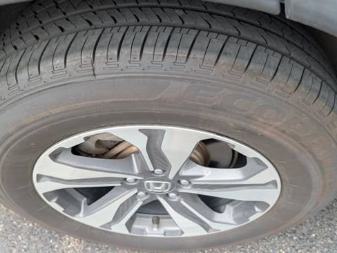 Used 2019 Honda CR-V LX image 3