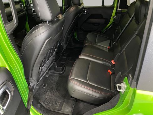 Used 2019 Jeep Wrangler Unlimited Rubicon image 14