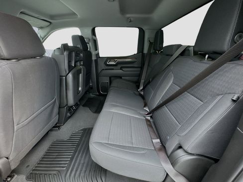 Used 2024 Chevrolet Silverado 1500 LT image 15