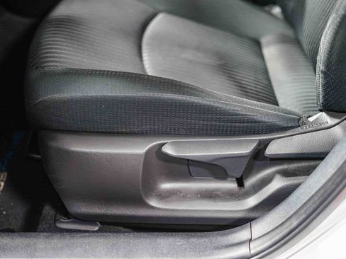 Used 2022 Toyota Prius Prime LE image 25