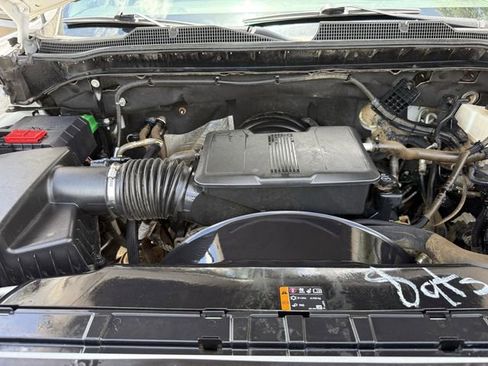 Used 2023 Chevrolet Silverado 2500 LT w/ Convenience Package AWD/4WD image 34