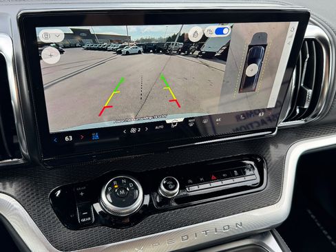 New 2025 Ford Expedition Max Platinum w/ Stealth Performance Package image 18