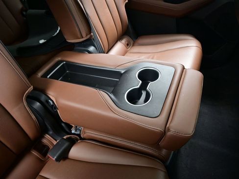 Used 2023 Acura MDX SH-AWD w/ Advance Package image 45