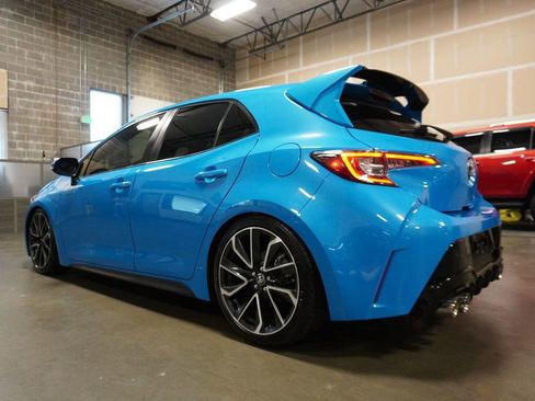 Used 2021 Toyota Corolla XSE FWD image 3