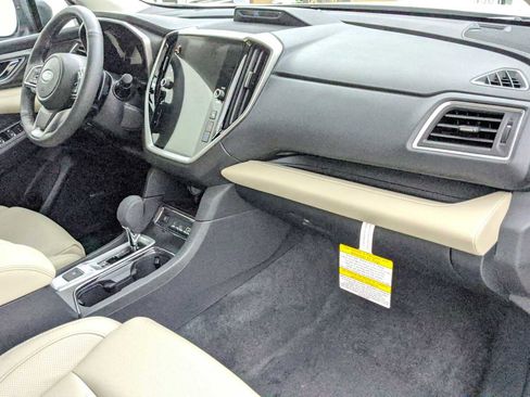 New 2025 Subaru Ascent Limited image 23