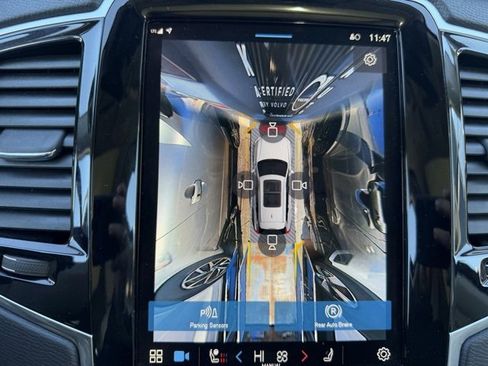 Certified 2023 Volvo XC90 B5 Plus w/ Protection Package Premier image 5