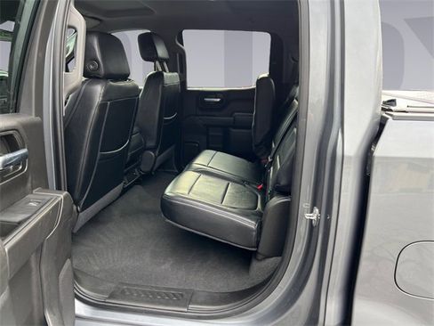 Used 2022 Chevrolet Silverado 1500 Custom w/ Safety Confidence Package image 16