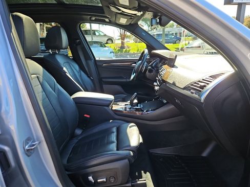 Used 2019 BMW X3 xDrive30i w/ Premium Package image 21