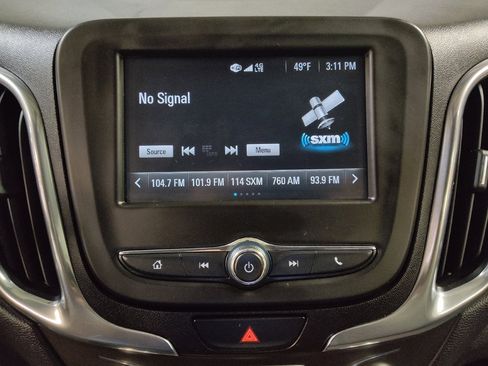 Used 2018 Chevrolet Equinox LT image 25