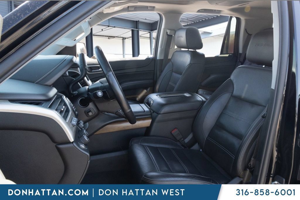 Used 2019 GMC Yukon Denali w/ Denali Ultimate Package AWD/4WD image 16