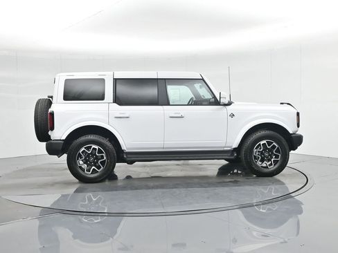 New 2025 Ford Bronco Outer Banks image 21
