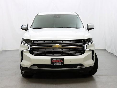 Used 2023 Chevrolet Suburban Premier image 5