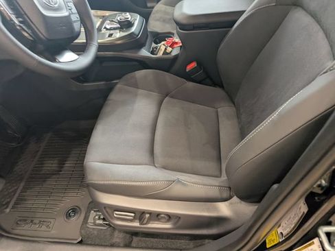 New 2026 Toyota C-HR AWD/4WD image 23
