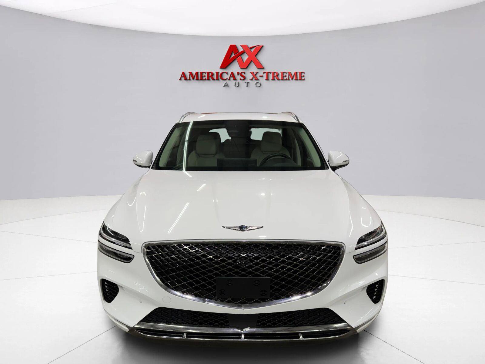 Used 2022 Genesis GV70 2.5T w/ Advanced Package AWD/4WD image 3