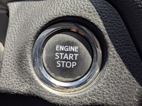 Used 2021 Toyota RAV4 XLE Premium FWD image 39