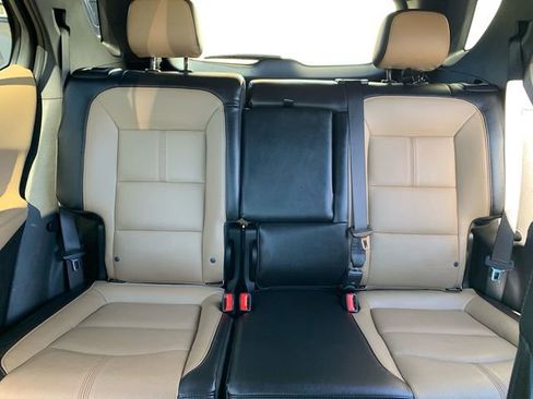 Used 2022 Chevrolet Equinox Premier image 37