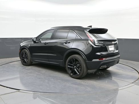 Used 2022 Cadillac XT4 Sport w/ Safety Alert Package FWD image 5