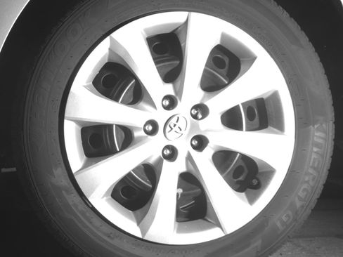 Used 2025 Toyota Corolla LE image 14